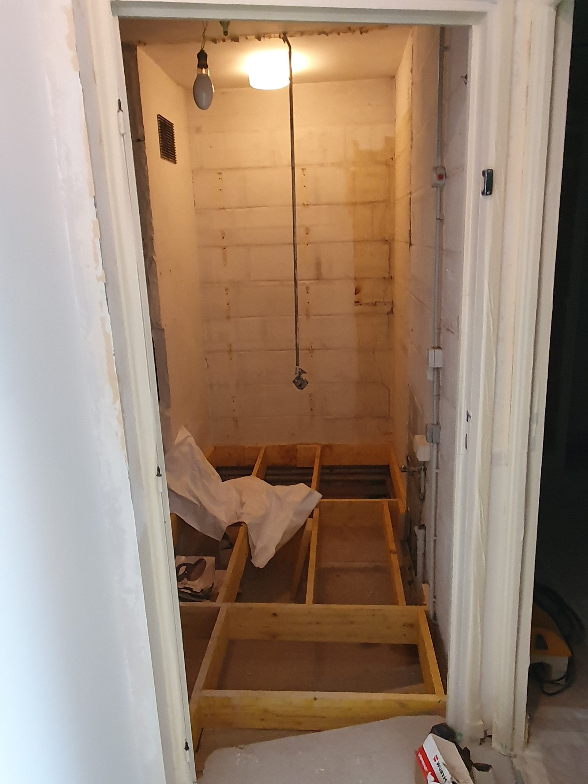 Comment Préparer Votre Maison pour des Travaux de Rénovation : Checklist Essentielle à Lille, lomme, seclin, armentières, villeneuve d’ascq, lens, douai, arras, nord