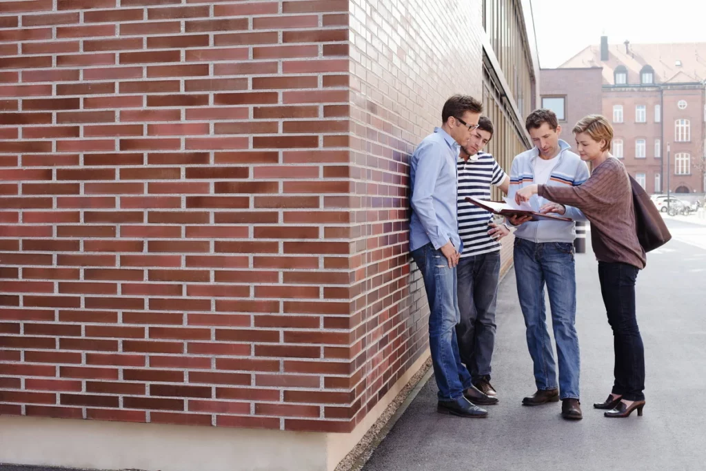 Courtier en travaux pour votre extension maison: comment CTM Rénovation transforme votre projet en réalité à Lille, lomme, seclin, vendeville, armentières, villeneuve d’ascq, lens, douai, arras, valenciennes, bondues, marcq en baroeul, lambersart, Haubourdin, ronchin, Faches-Thumesnil, loos, Croix, Wasquehal, la madeleine, roubaix, tourcoing,mouvaux, templemars, pérenchies, premesques, capinghem, englos, lompret,saint andré, wambrechies, sainghin en mélantois, verlinghem, emmerin, fretin, lezennes, avelin, merignies, camphin, tressin, anstaing, chéreng, gruson, willems, mons en baroeul, lesquin, wattignies, nord, pas de calais