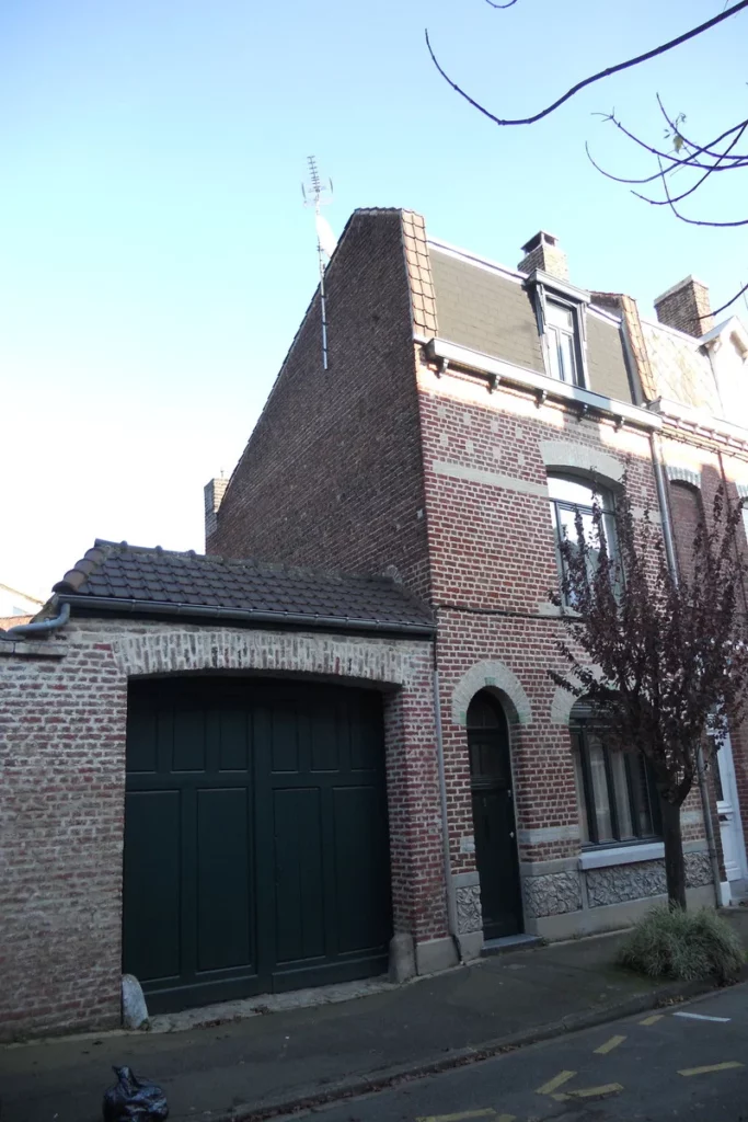 manque de lumière naturelle extension maison à Lille, lomme, seclin, vendeville, armentières, villeneuve d’ascq, lens, douai, arras, valenciennes, bondues, marcq en baroeul, lambersart, Haubourdin, ronchin, Faches-Thumesnil, loos, Croix, Wasquehal, la madeleine, roubaix, tourcoing,mouvaux, templemars, pérenchies, premesques, capinghem, englos, lompret,saint andré, wambrechies, sainghin en mélantois, verlinghem, emmerin, fretin, lezennes, avelin, merignies, camphin, tressin, anstaing, chéreng, gruson, willems, mons en baroeul, lesquin, wattignies, nord, pas de calais