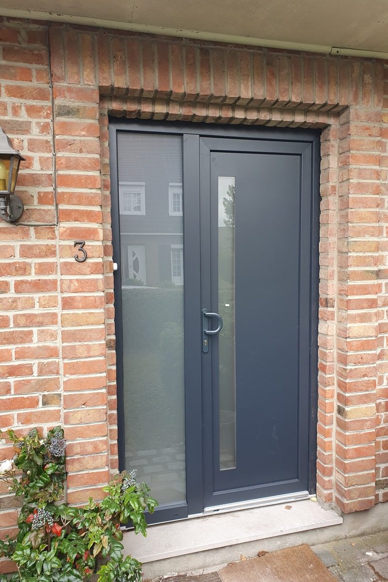 Remplacement de porte d'entrée à Vendeville